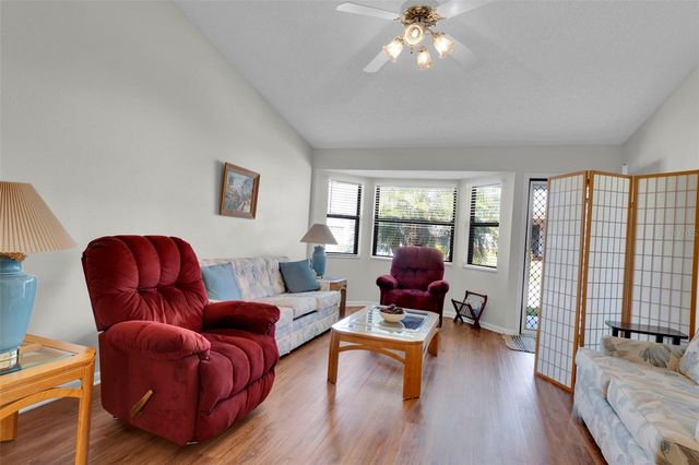 2331 GOLDEN HORSESHOE CIRCLE S, Lakeland, FL 33810