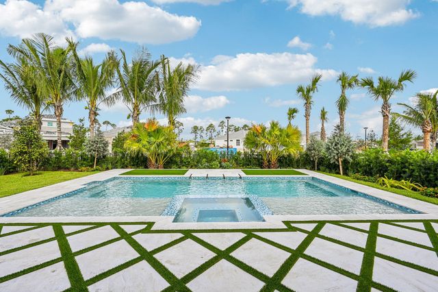 13621 Le Christine Drive, Palm Beach Gardens, FL 33412