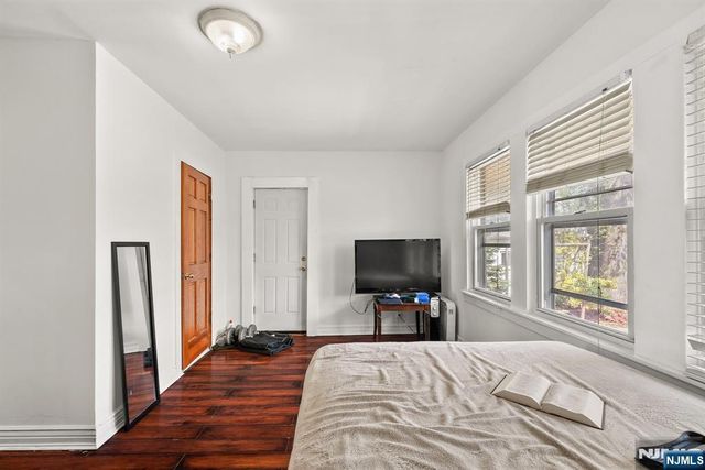 334 Brook Avenue, Passaic, NJ 07055