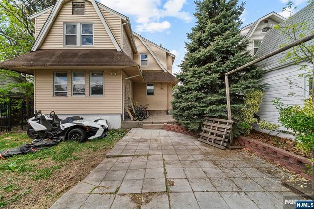 334 Brook Avenue, Passaic, NJ 07055