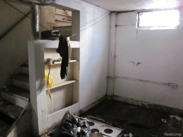 20053 Hickory Street, Detroit, MI 48205