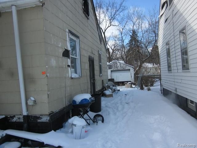 20053 Hickory Street, Detroit, MI 48205