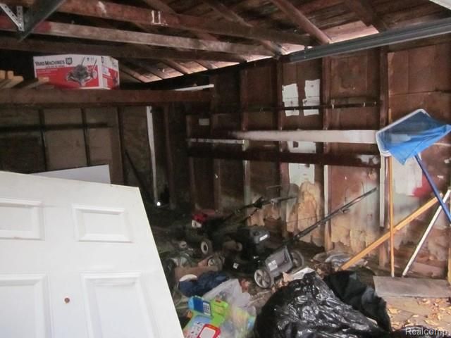 20053 Hickory Street, Detroit, MI 48205