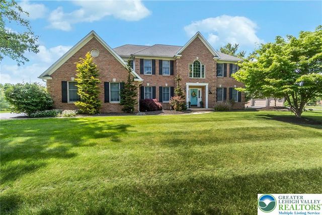 230 Hopewell Drive, Allentown City, PA 18104