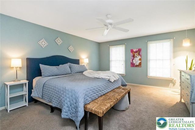 230 Hopewell Drive, Allentown City, PA 18104