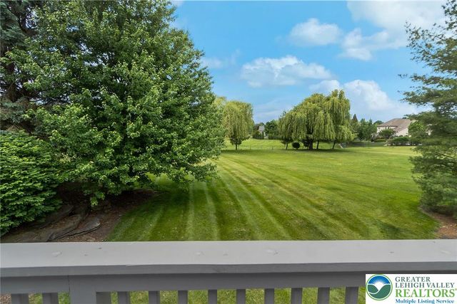 230 Hopewell Drive, Allentown City, PA 18104