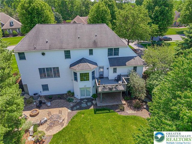 230 Hopewell Drive, Allentown City, PA 18104
