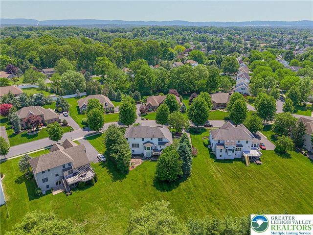 230 Hopewell Drive, Allentown City, PA 18104