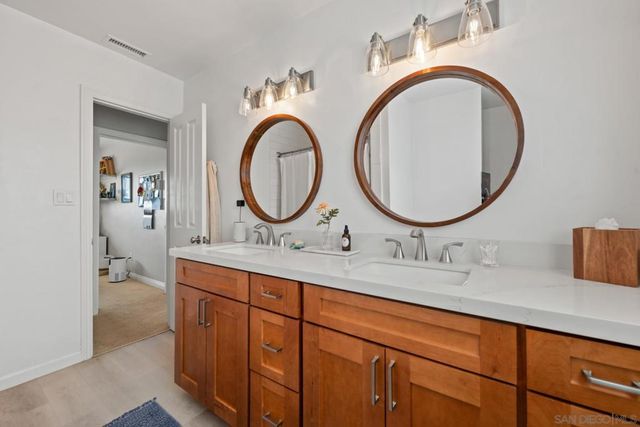 3960 Apore St, La Mesa, CA 91941