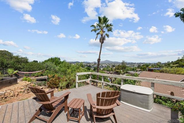 3960 Apore St, La Mesa, CA 91941