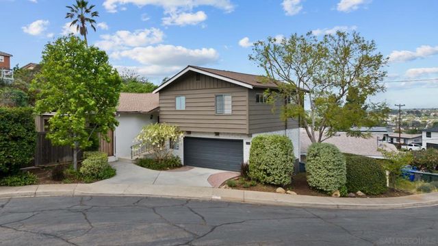 3960 Apore St, La Mesa, CA 91941