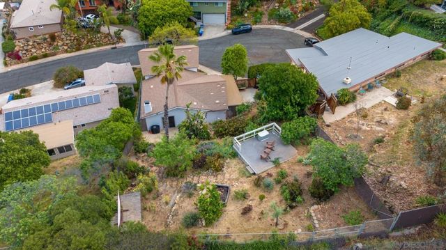 3960 Apore St, La Mesa, CA 91941