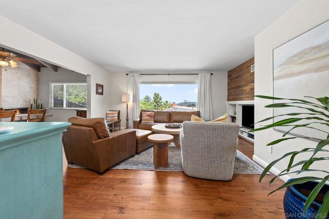 3960 Apore St, La Mesa, CA 91941