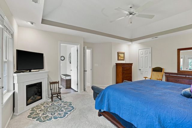 4309 CHAMPLAIN CT, Columbia, MO 65203