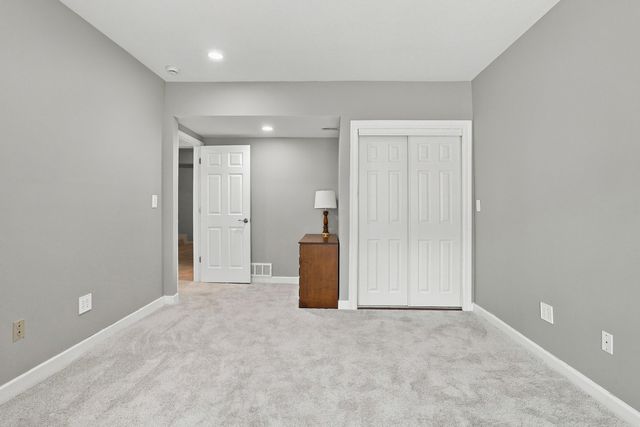 4309 CHAMPLAIN CT, Columbia, MO 65203