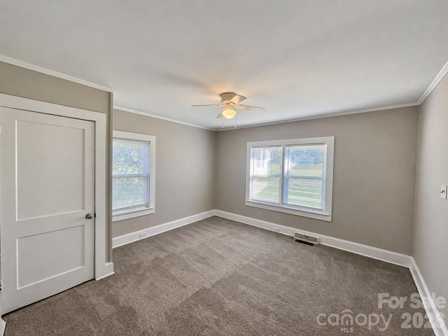 711 West Rice Street, Landis, NC 28088