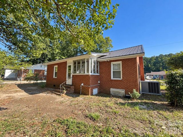 711 West Rice Street, Landis, NC 28088