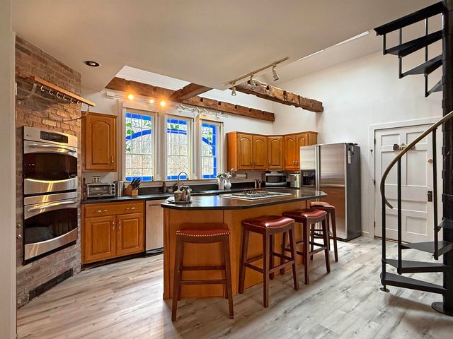 2442 Maple Street, Waltham, VT 05491