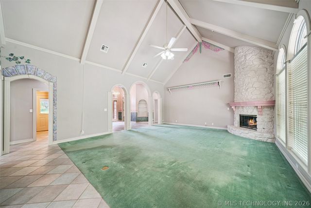 201 W Deer Valley Drive, Catoosa, OK 74015