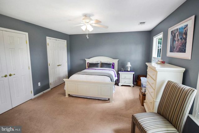 1868 ROBERTA DR, Chester, MD 21619