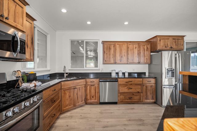 2505 N Rocky Hill Ln, Liberty Lake, WA 99019