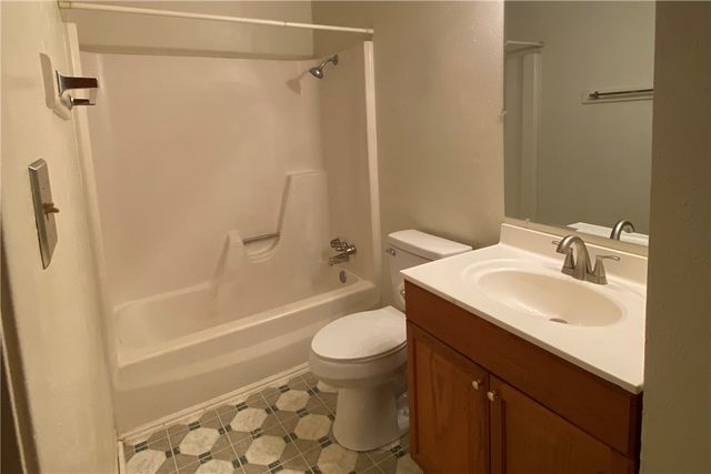 1306 Holik Drive, College Station, TX 77840