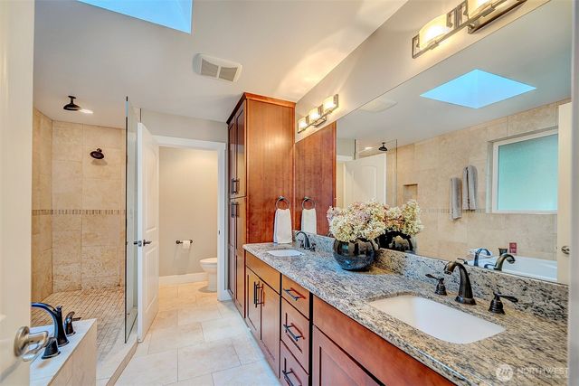 5235 279th Avenue NE, Redmond, WA 98053