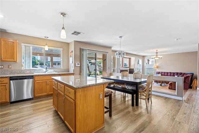 3805 Crema Court, Las Vegas, NV 89129