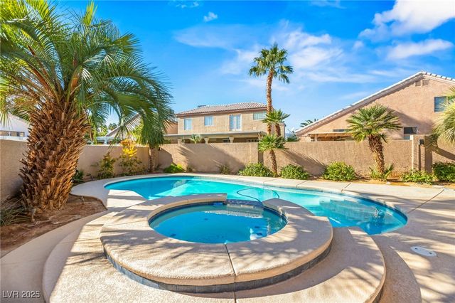 3805 Crema Court, Las Vegas, NV 89129