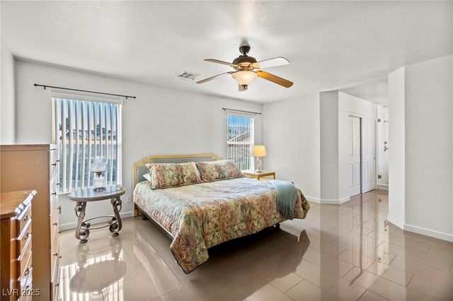 3805 Crema Court, Las Vegas, NV 89129