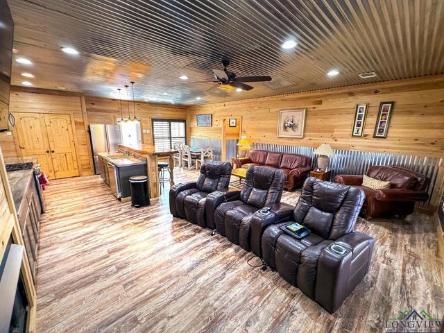 1960 Marion County Road 3636, Jefferson, TX 75657