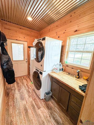 1960 Marion County Road 3636, Jefferson, TX 75657