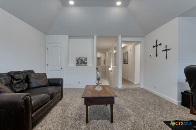 1531 Esser Crossing, New Braunfels, TX 78132