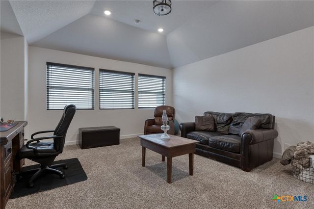 1531 Esser Crossing, New Braunfels, TX 78132