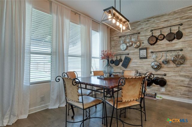 1531 Esser Crossing, New Braunfels, TX 78132
