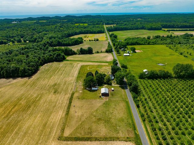 7369 W Grant Road, Shelby, MI 49455