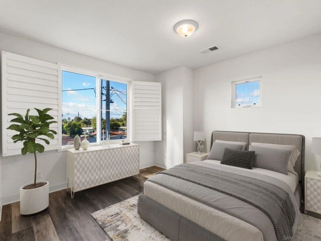 707 Magnolia Ave, Carlsbad, CA 92008