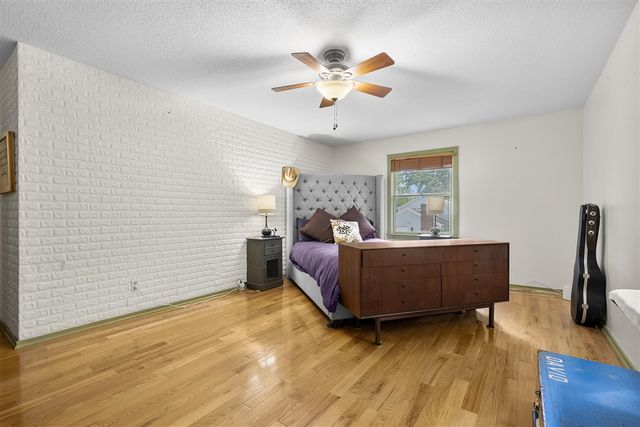 7534 Farmington Avenue, Kalamazoo, MI 49009