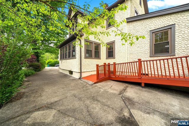 1231 Alicia Avenue, Teaneck, NJ 07666