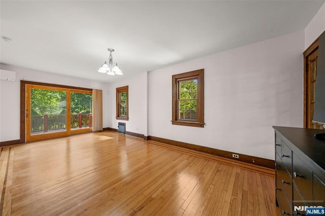 1231 Alicia Avenue, Teaneck, NJ 07666