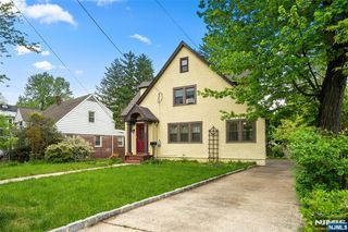 1231 Alicia Avenue, Teaneck, NJ 07666