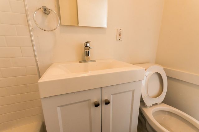 376 Washington 8, Boston, MA 02124