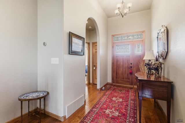 4536 PORTRUSH RD, Rapid City, SD 57702