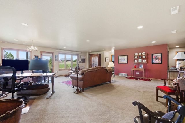 4536 PORTRUSH RD, Rapid City, SD 57702