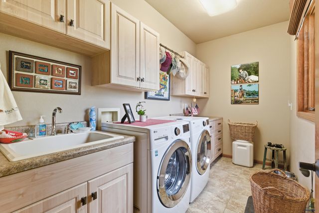 4536 PORTRUSH RD, Rapid City, SD 57702