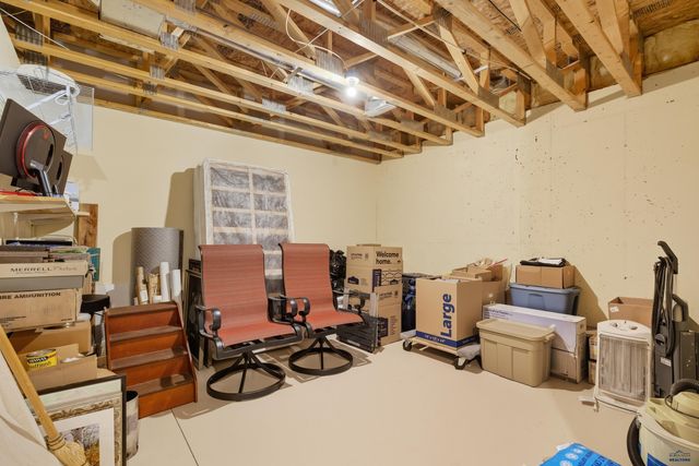 4536 PORTRUSH RD, Rapid City, SD 57702