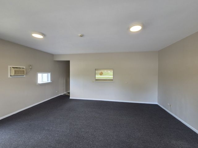 13917 W Illinois Highway 13917, New Lenox, IL 60451