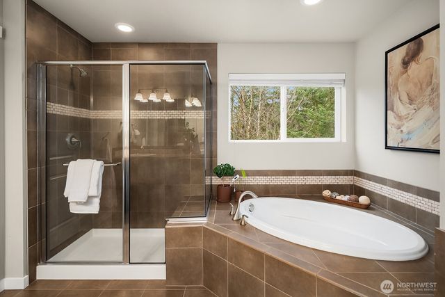 9414 Elm Avenue SE, Snoqualmie, WA 98065