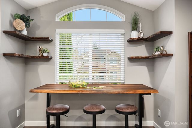 9414 Elm Avenue SE, Snoqualmie, WA 98065