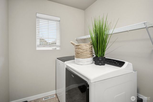 9414 Elm Avenue SE, Snoqualmie, WA 98065